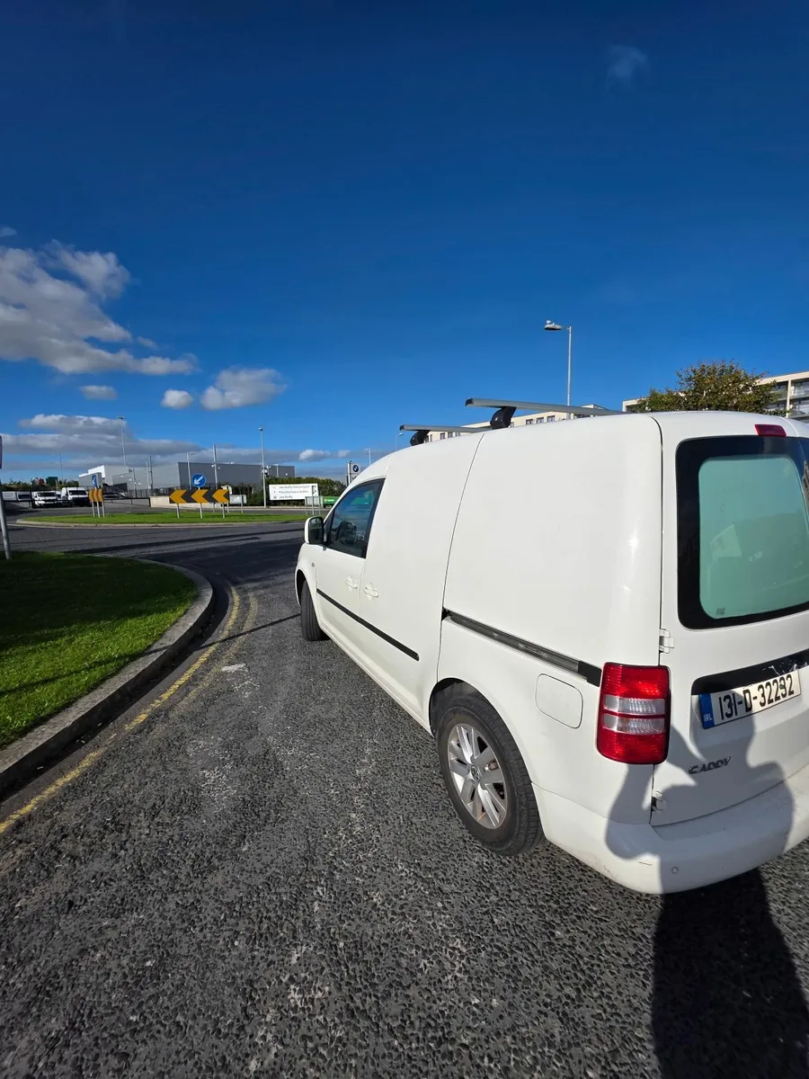 Volkswagen Caddy 2013 DSG Highline - Image 1