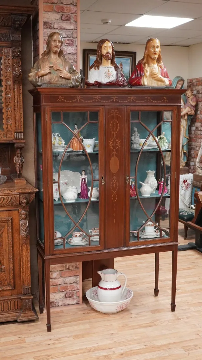 Sheraton-Style Inlaid Glass Display Cabinet c.1900 - Image 2