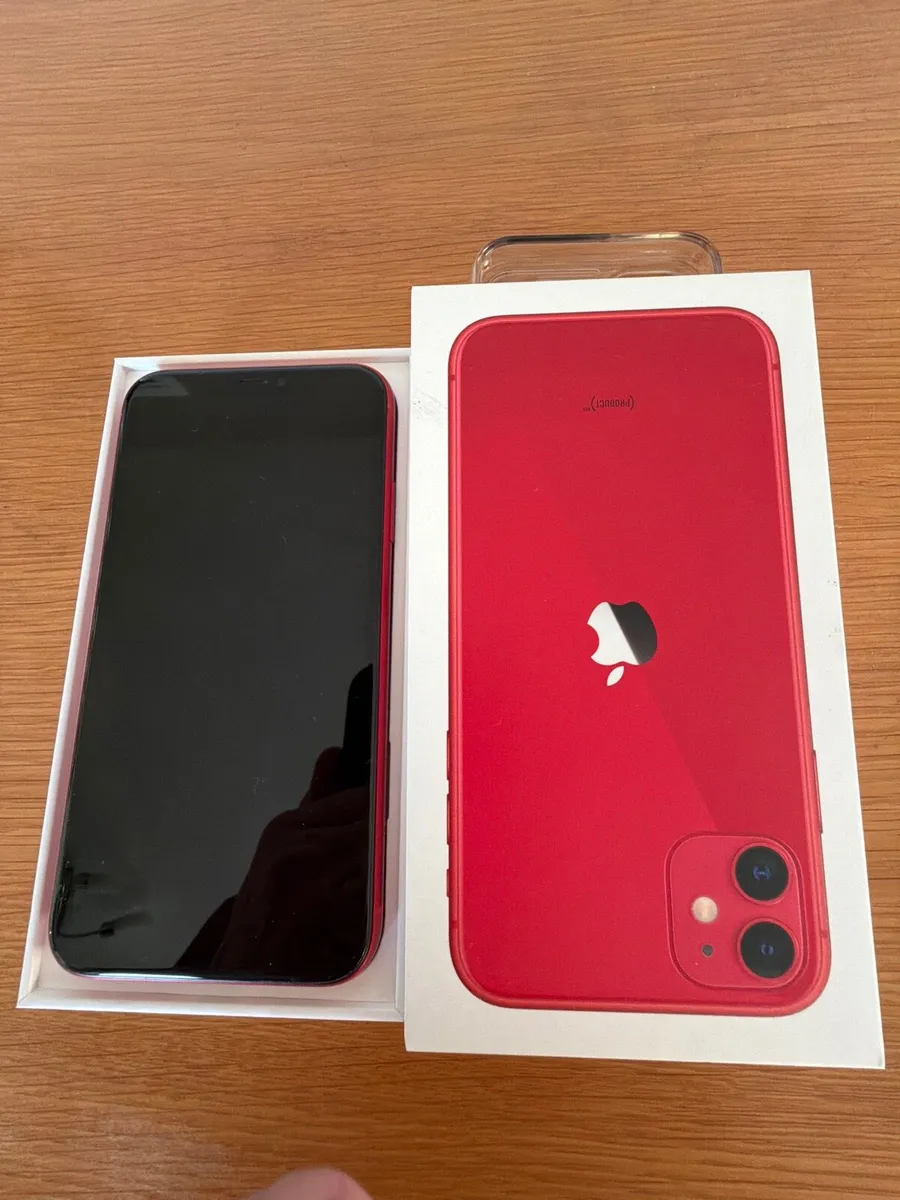 iPhone 11 - Image 1