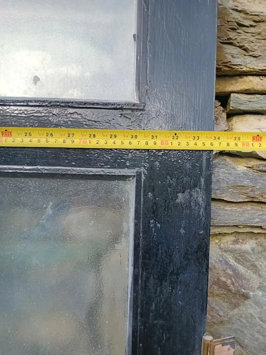 Front door - Image 4