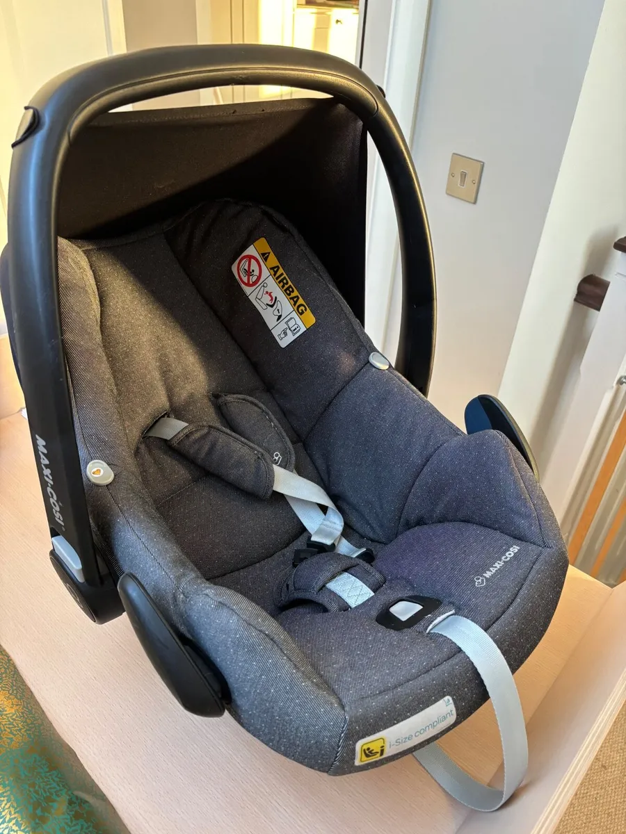 3 piece set - Maxi Cosi Pearl smart - Image 1
