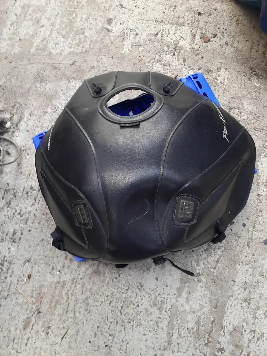 Honda ST 1300 silencers - Image 3