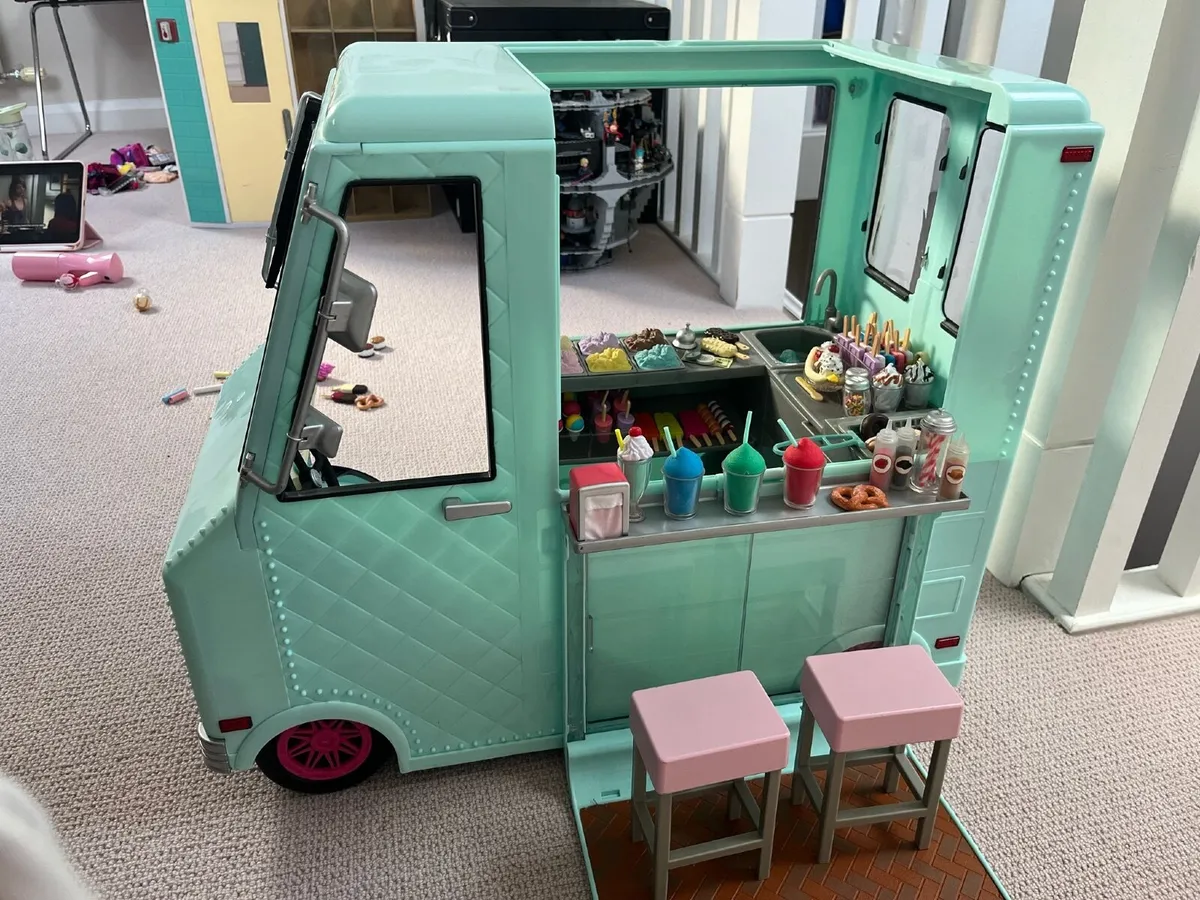 Our Generation Ice cream van - Image 2