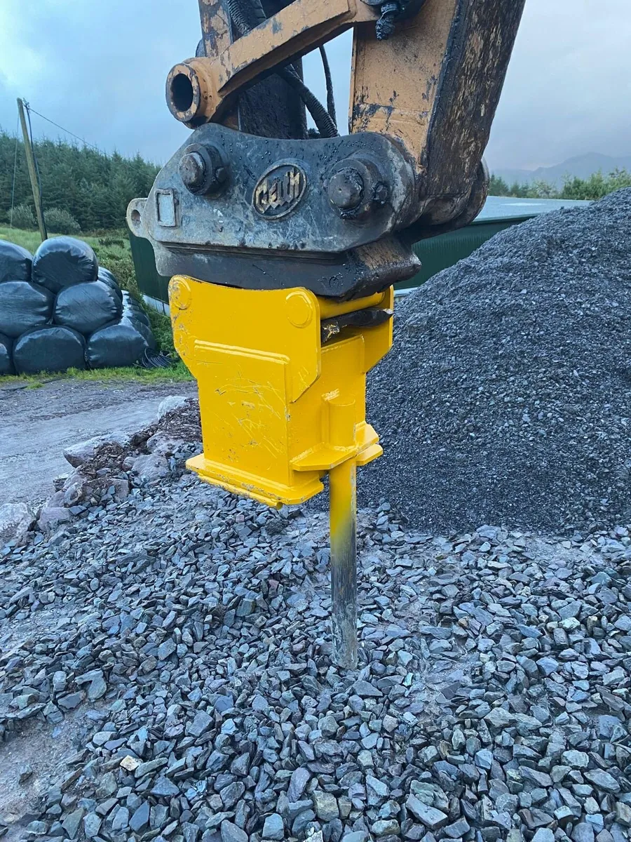 Post driver - Image 1