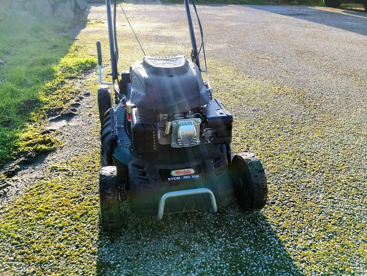 GARDEN EQUIPMENT - Image 1