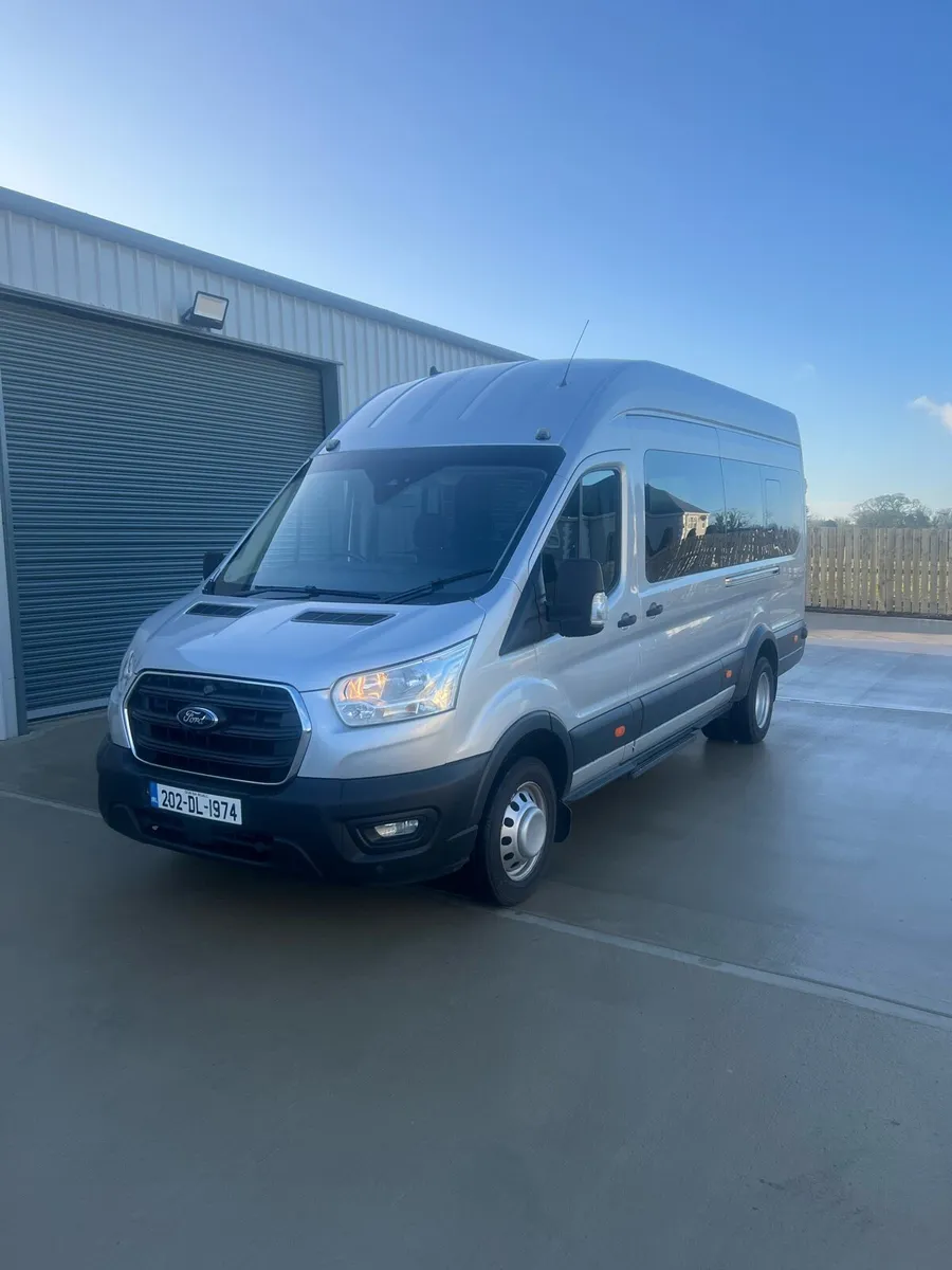 2020 Ford transit 17 seater minibus - Image 2
