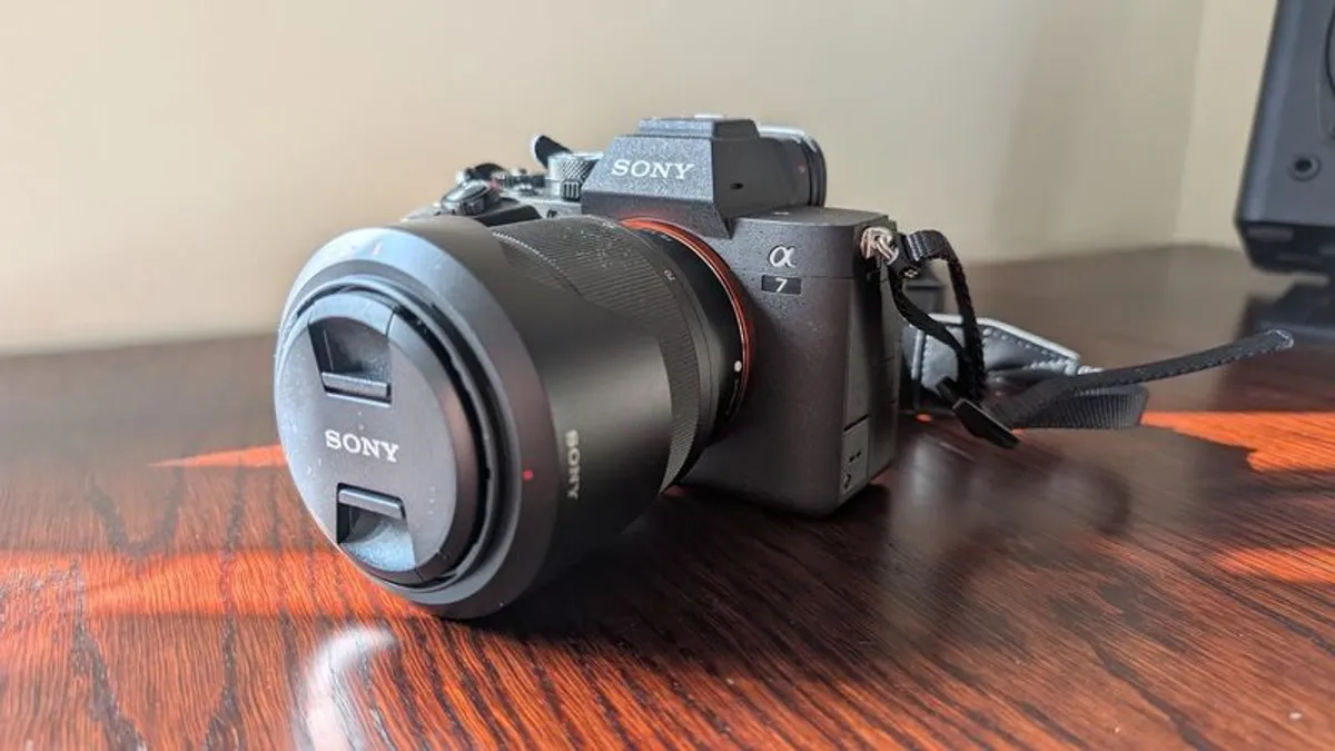 Sony Alpha 7 IV - Price Drop - Image 1