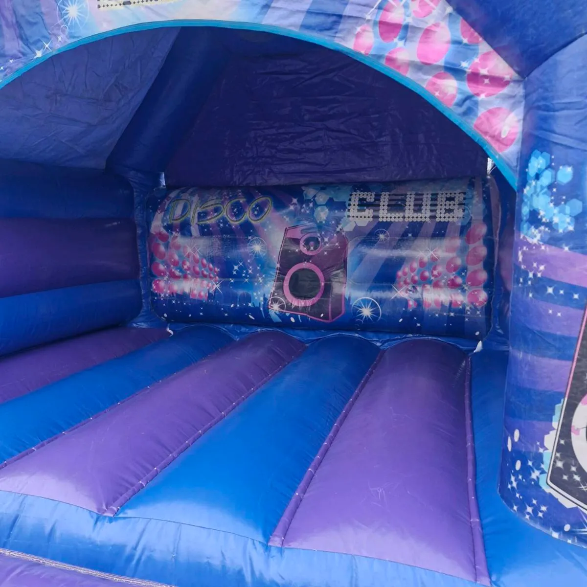 Bouncing castel hire - Image 1