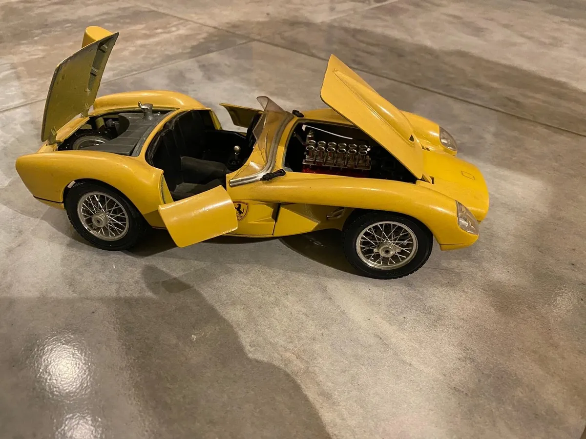 Vintage car toys - Image 1