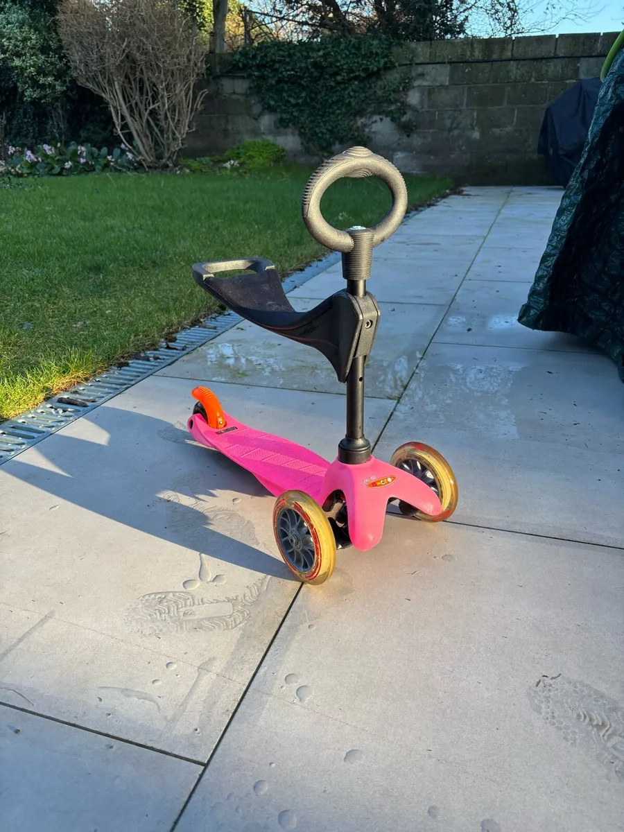 Micro Scooter - Image 3