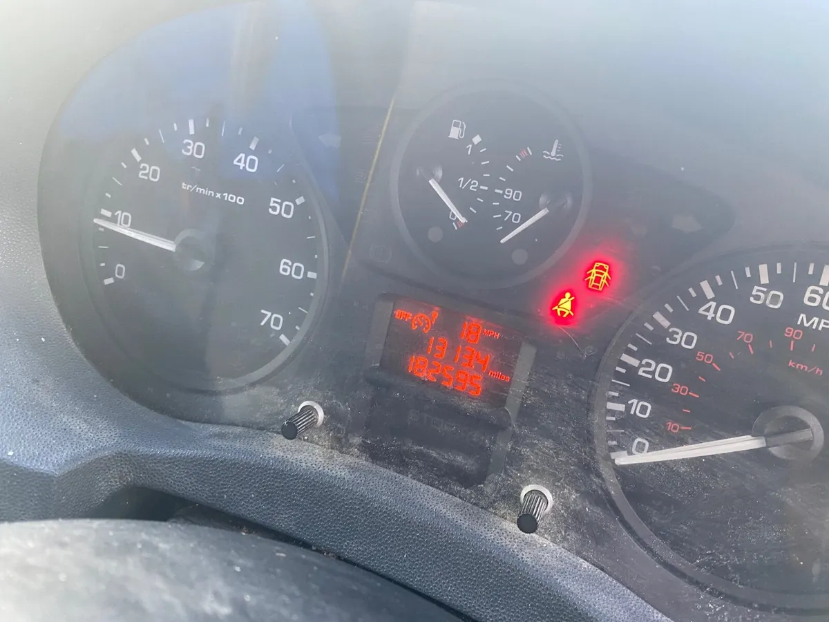 Citroen Dispatch 2015 - Image 4