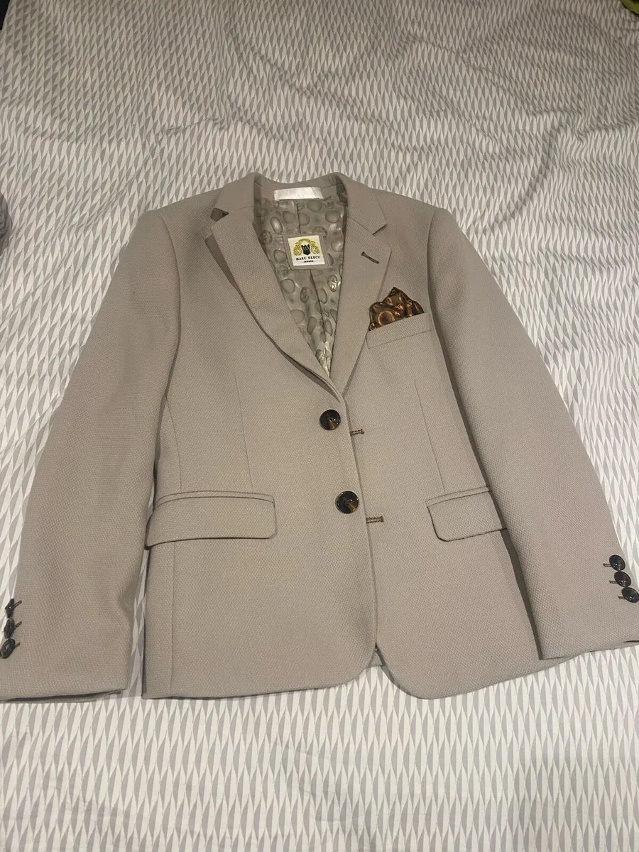 Marc Darcy Boys communion Suit - Image 3