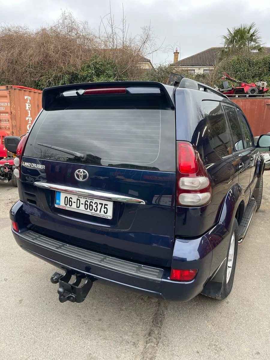 Toyota landcruiser - Image 3