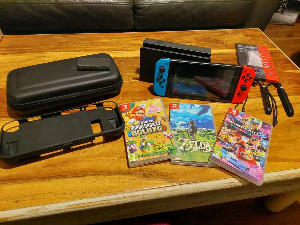 Nintendo switch - Image 2