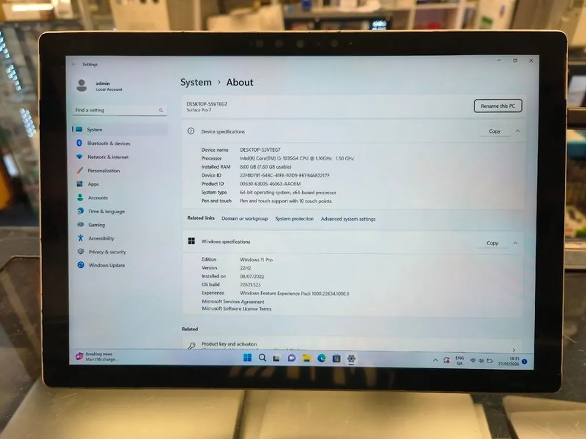 Microsoft Surface Pro 7 1866 with Intel Core i5-1035G4 (12.3-inch, 8GB RAM, 256GB SSD) - Image 2