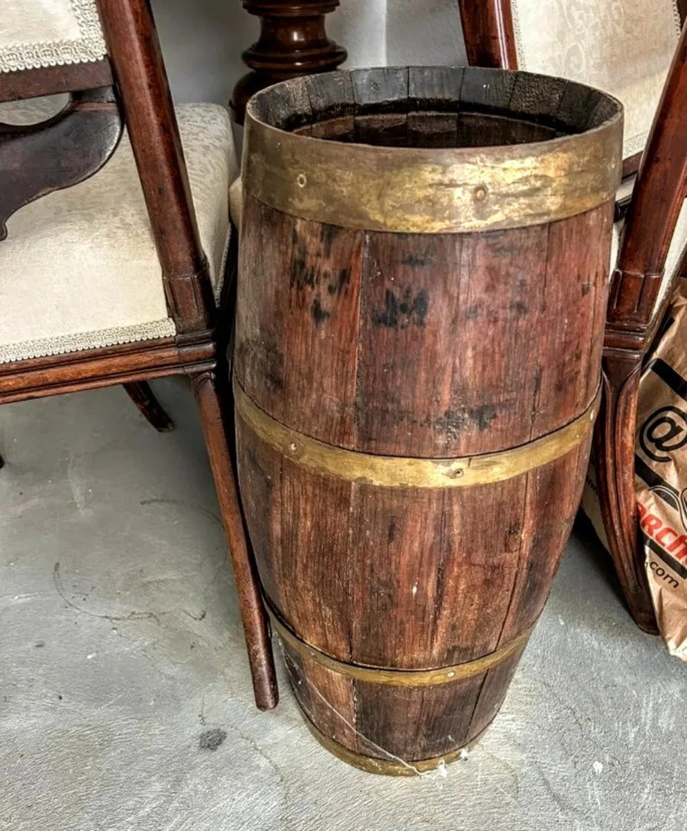 Large and heavy decorative barrel - Image 3