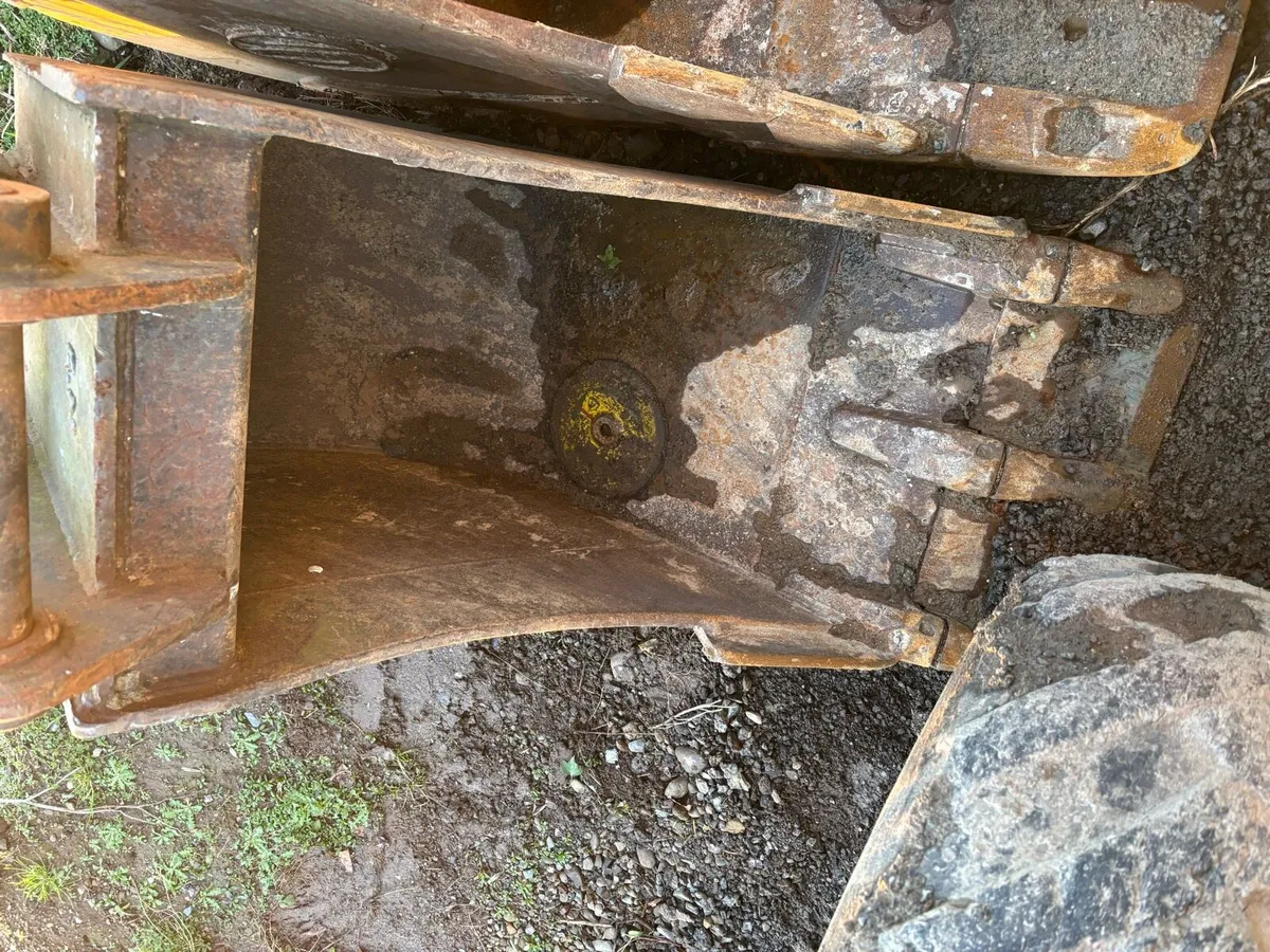 13ton buckets - Image 4