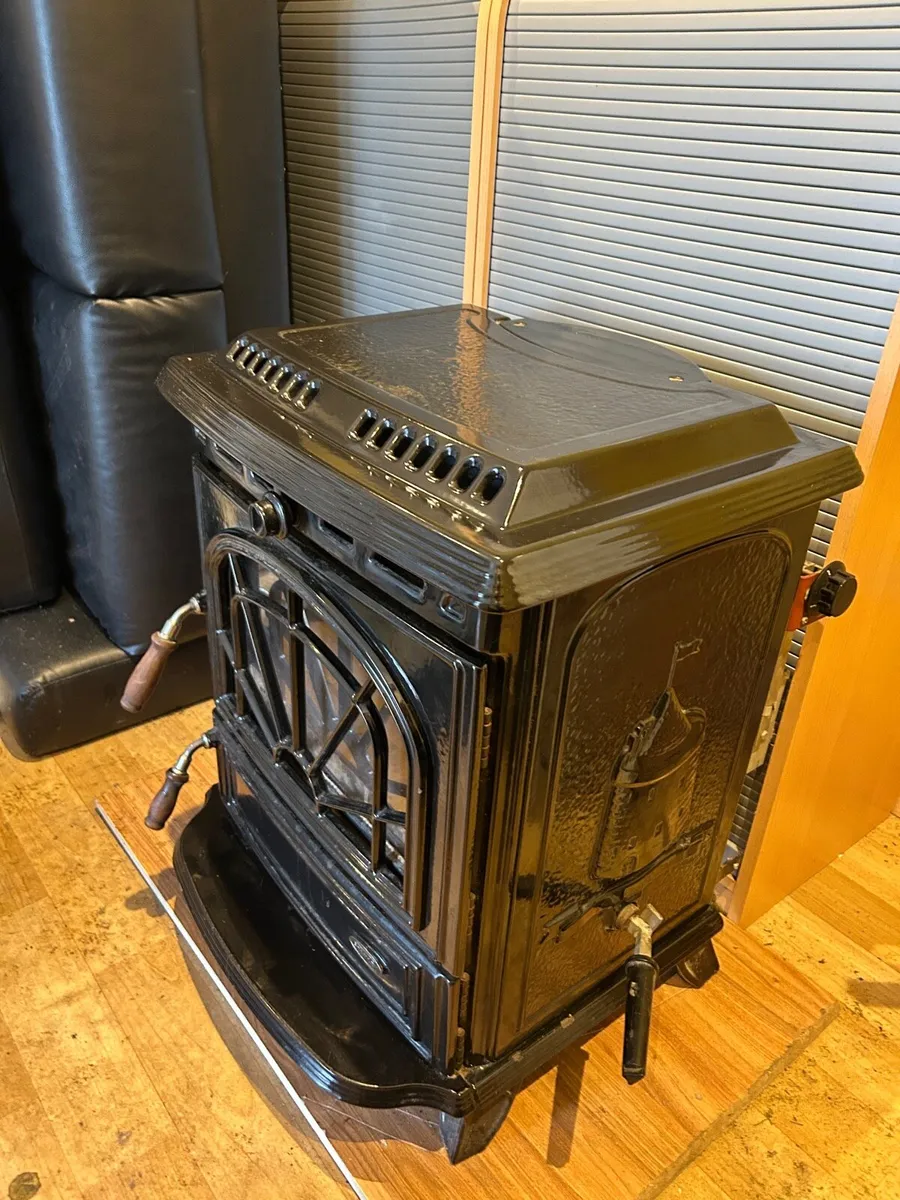 Stove - Image 2
