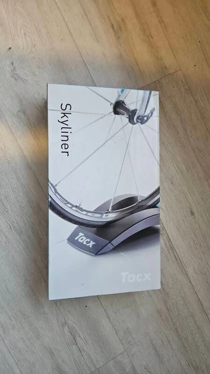 Tacx Flux S Smart Bundle - Image 3