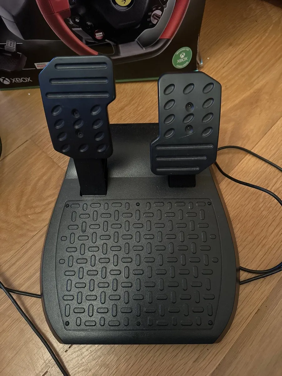 Ferrari 458 spider Xbox and pc steering wheel - Image 2