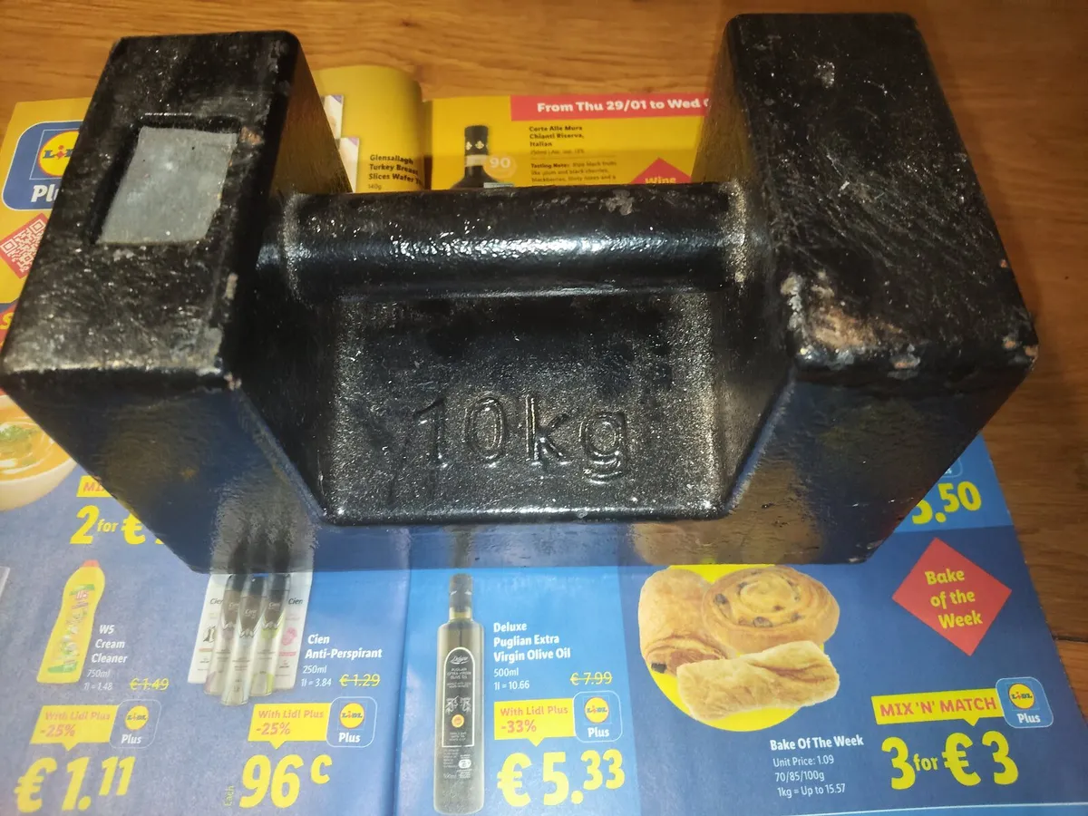 Looking for 10kg and 20Kg weights for weighing sca - Image 1