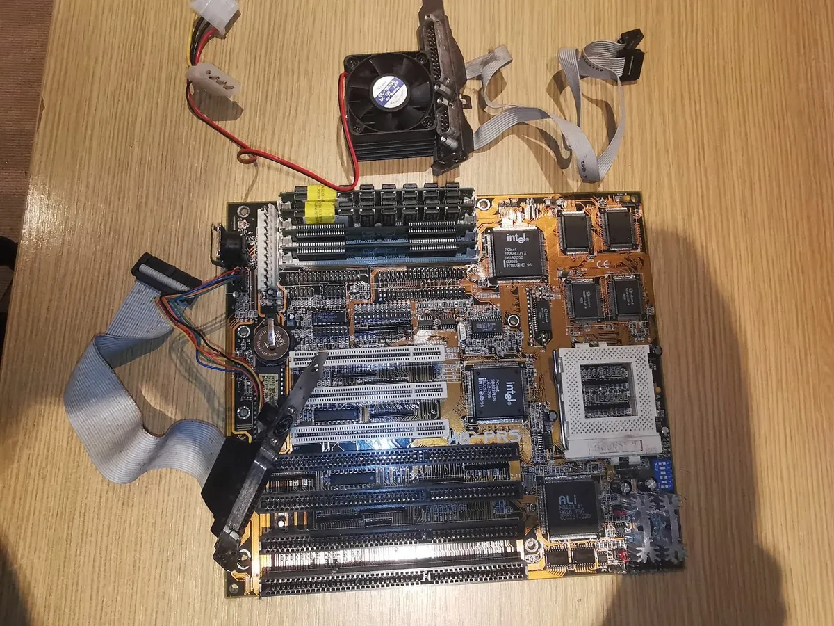 Vintage Abit Socket 7 Motherboard Intel EDO memory - Image 1