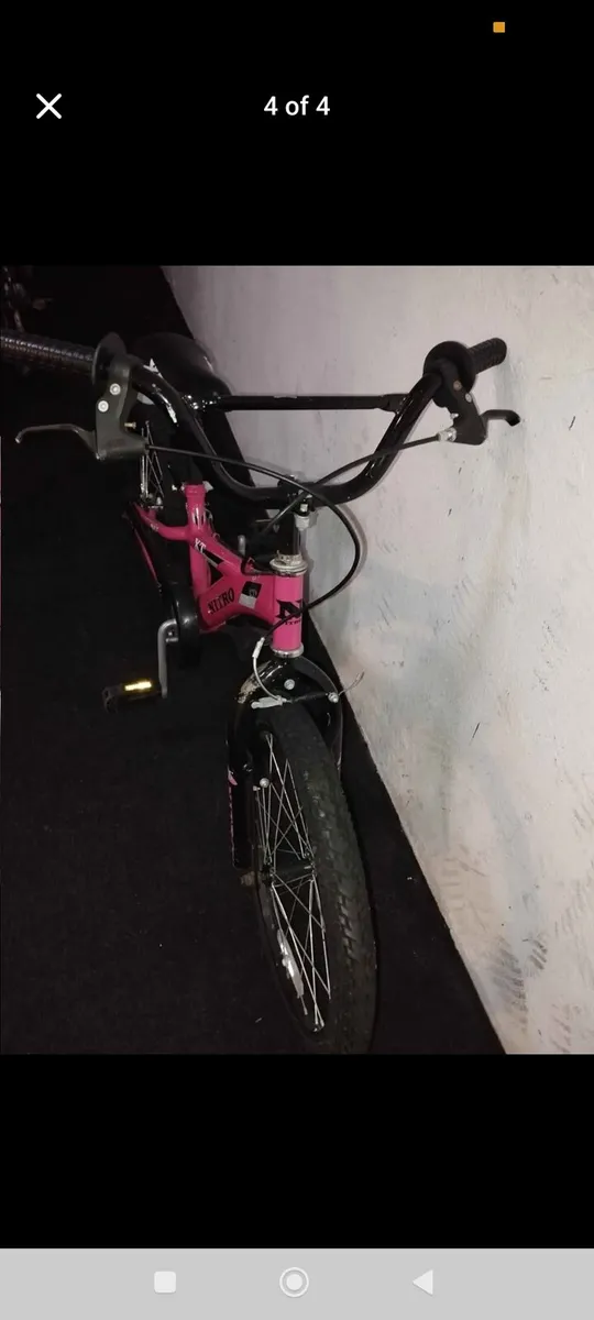 Girls 20inch bike - Image 4