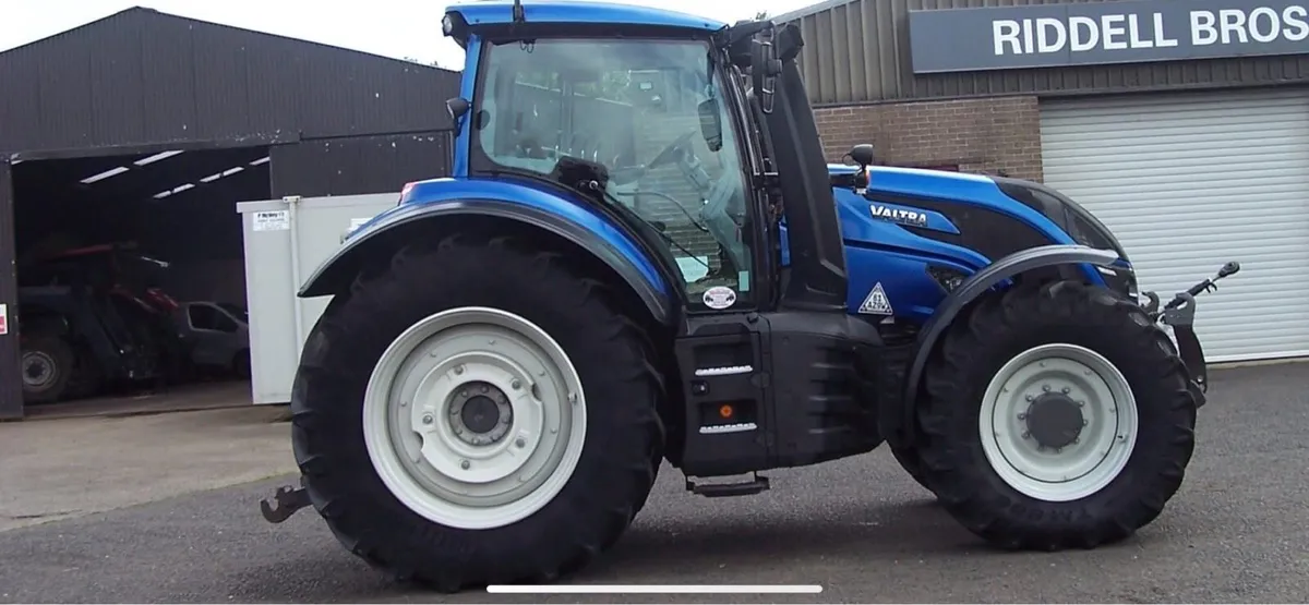 Valtra wheel weights wanted