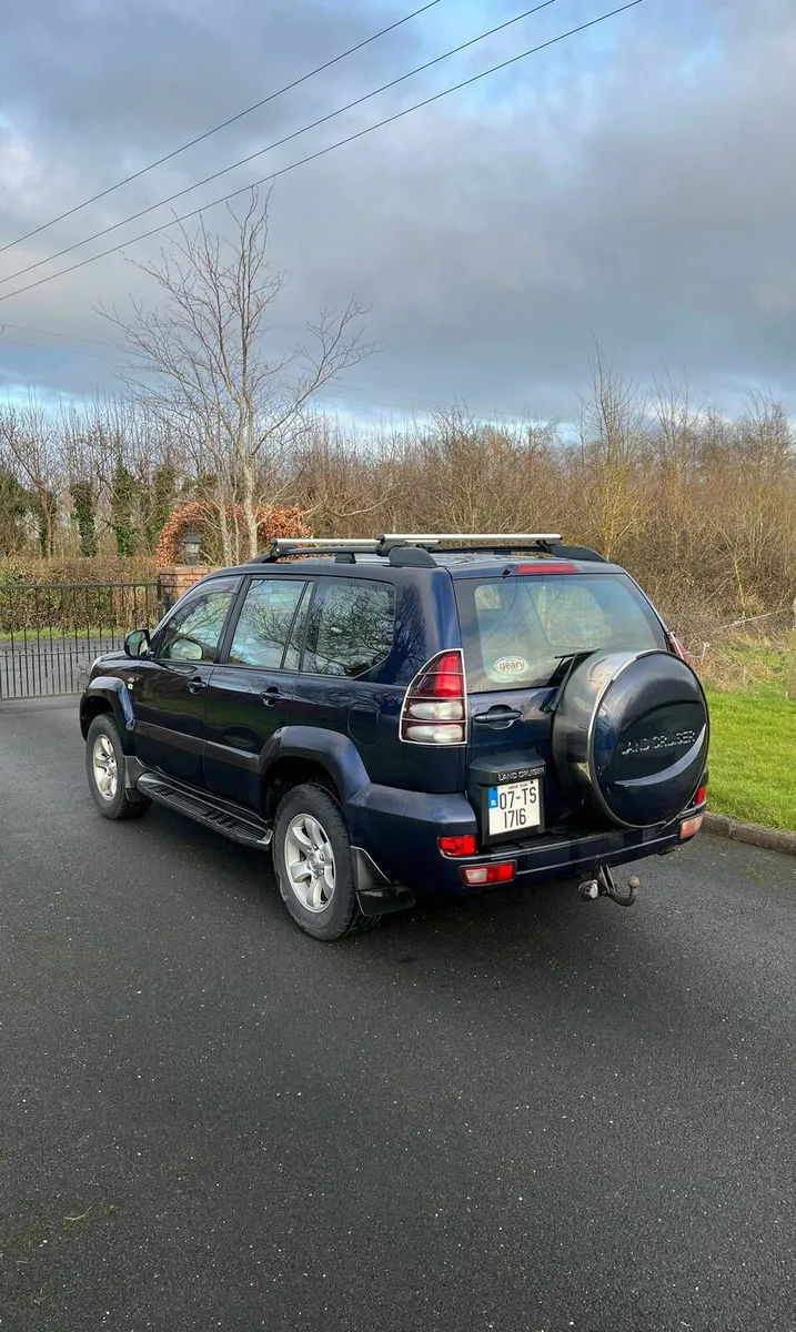 2007 Toyota Land cruiser Crew cab - Image 3