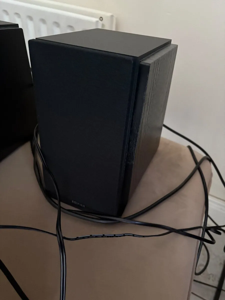 Sony Stereo Turntable System with Edifier speaker - Image 2