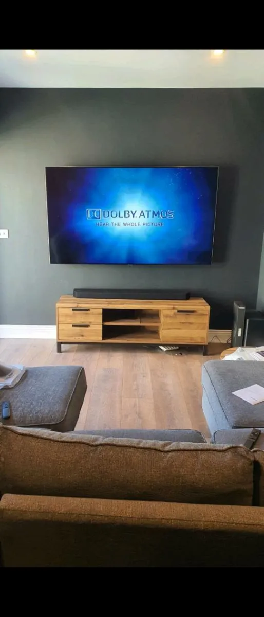 75" Samsung QLED 4K TV - Image 1