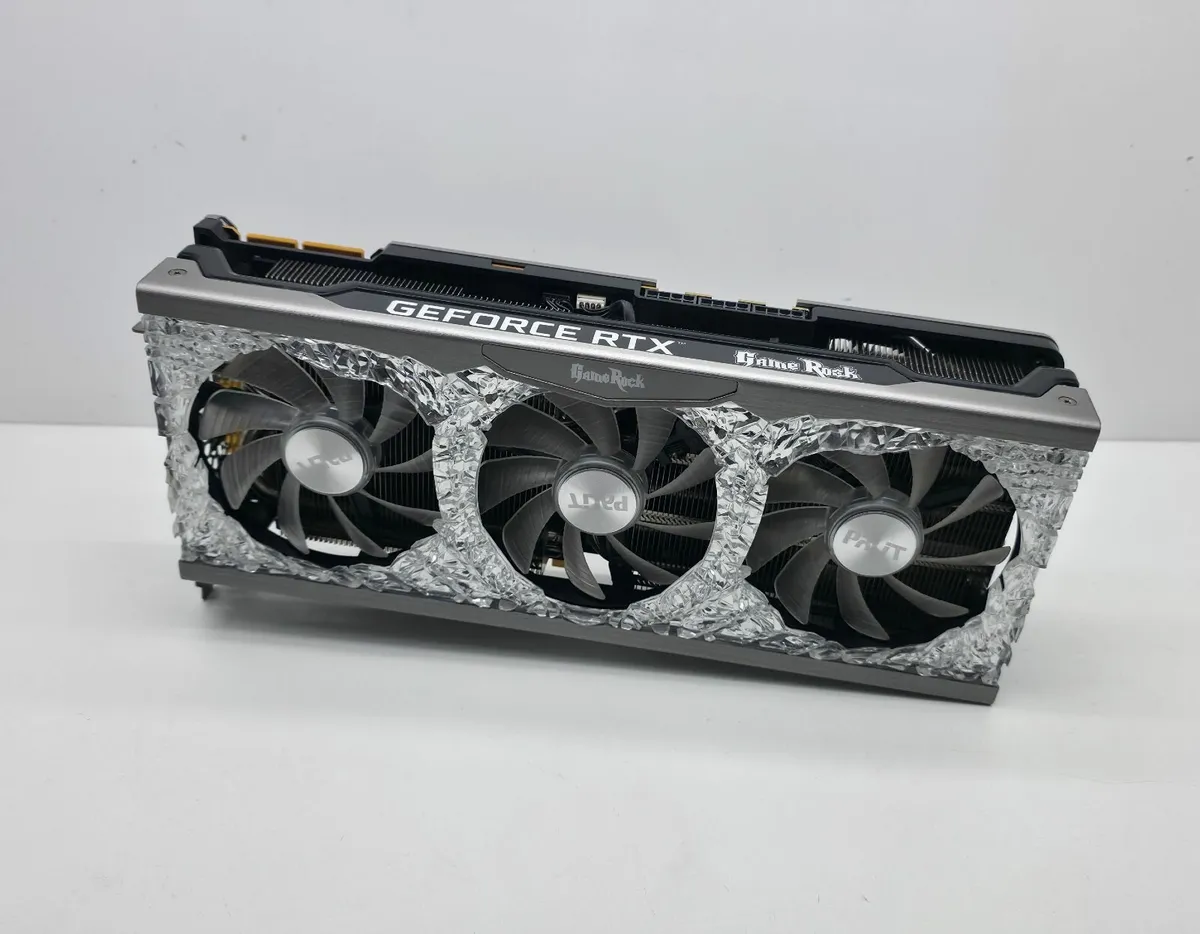Palit GeForce RTX 3090 GameRock OC 24GB Graphics - Image 2