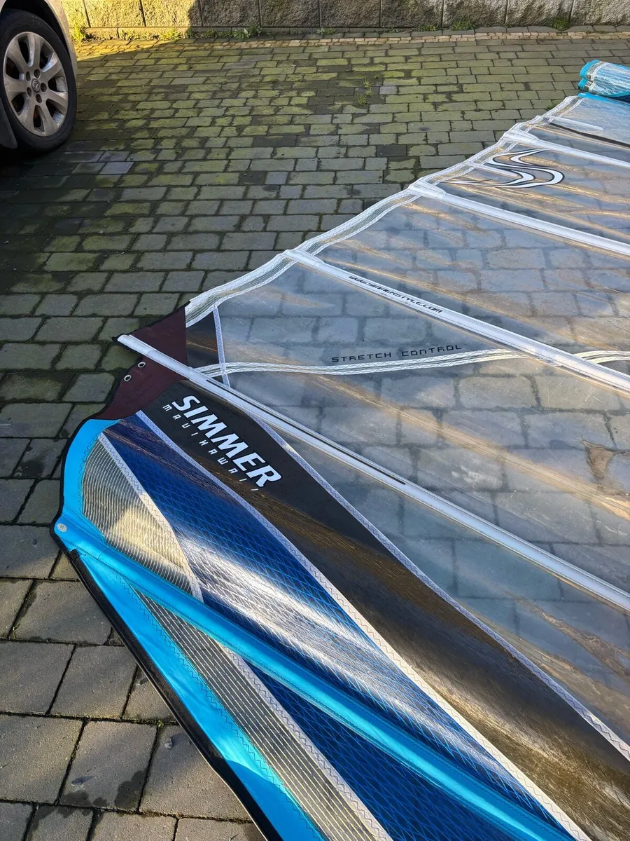Simmer windsurfing sail 9m - Image 4