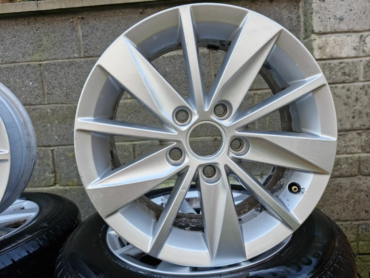 Vw 15" Alloy wheels - Image 2