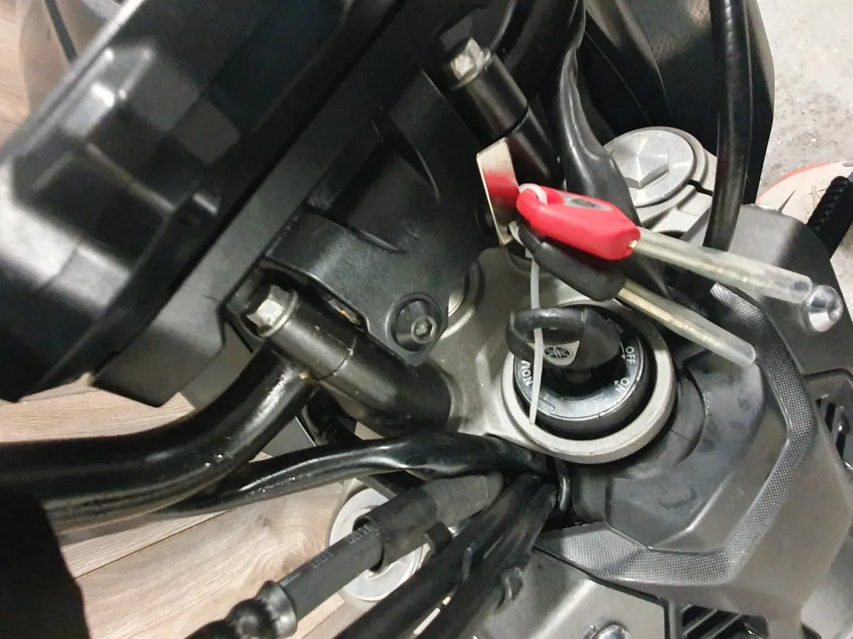 YAMAHA mt07 2017 - Image 2