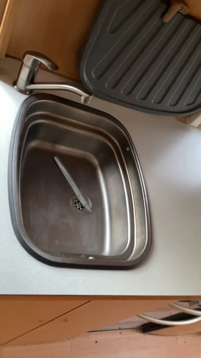 Pageant Series caravan for sale. - Image 4