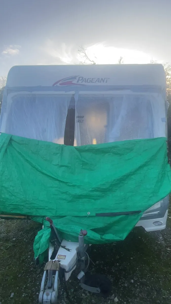 Pageant Series caravan for sale. - Image 2
