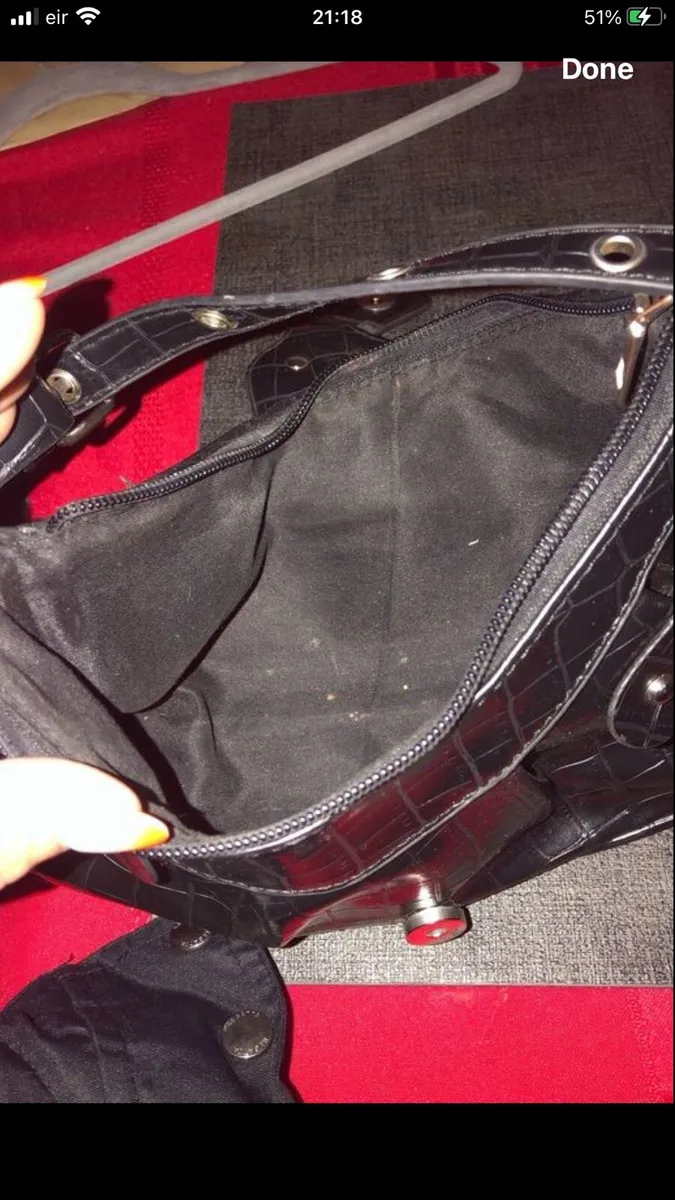 Ladies bag €3 - Image 3