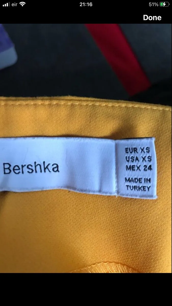 Ladies skirt size Xs €5 - Image 3