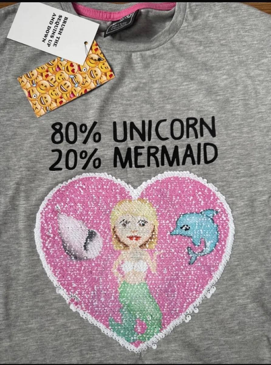 Unicorn T-shirt New size 11-12 years.NEW - Image 3