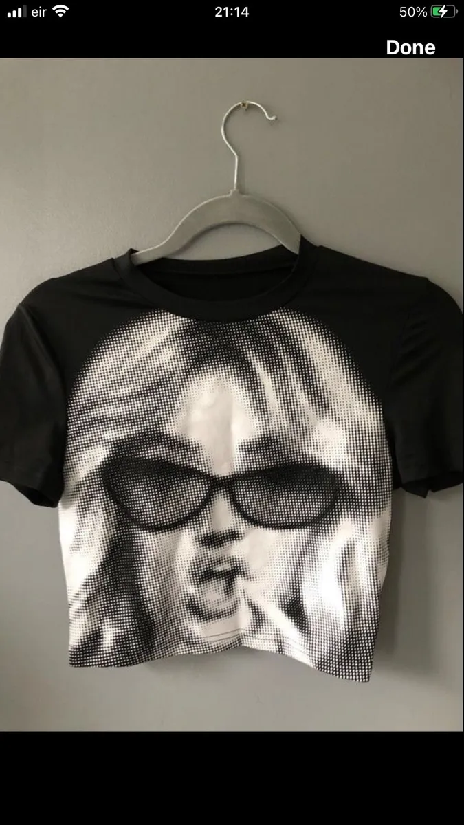 Ladies stunning top size S €5 - Image 2