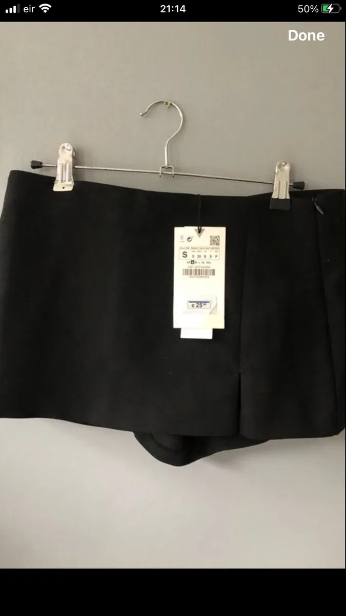 Ladies BNWT Zara shorts size S €15 - Image 3