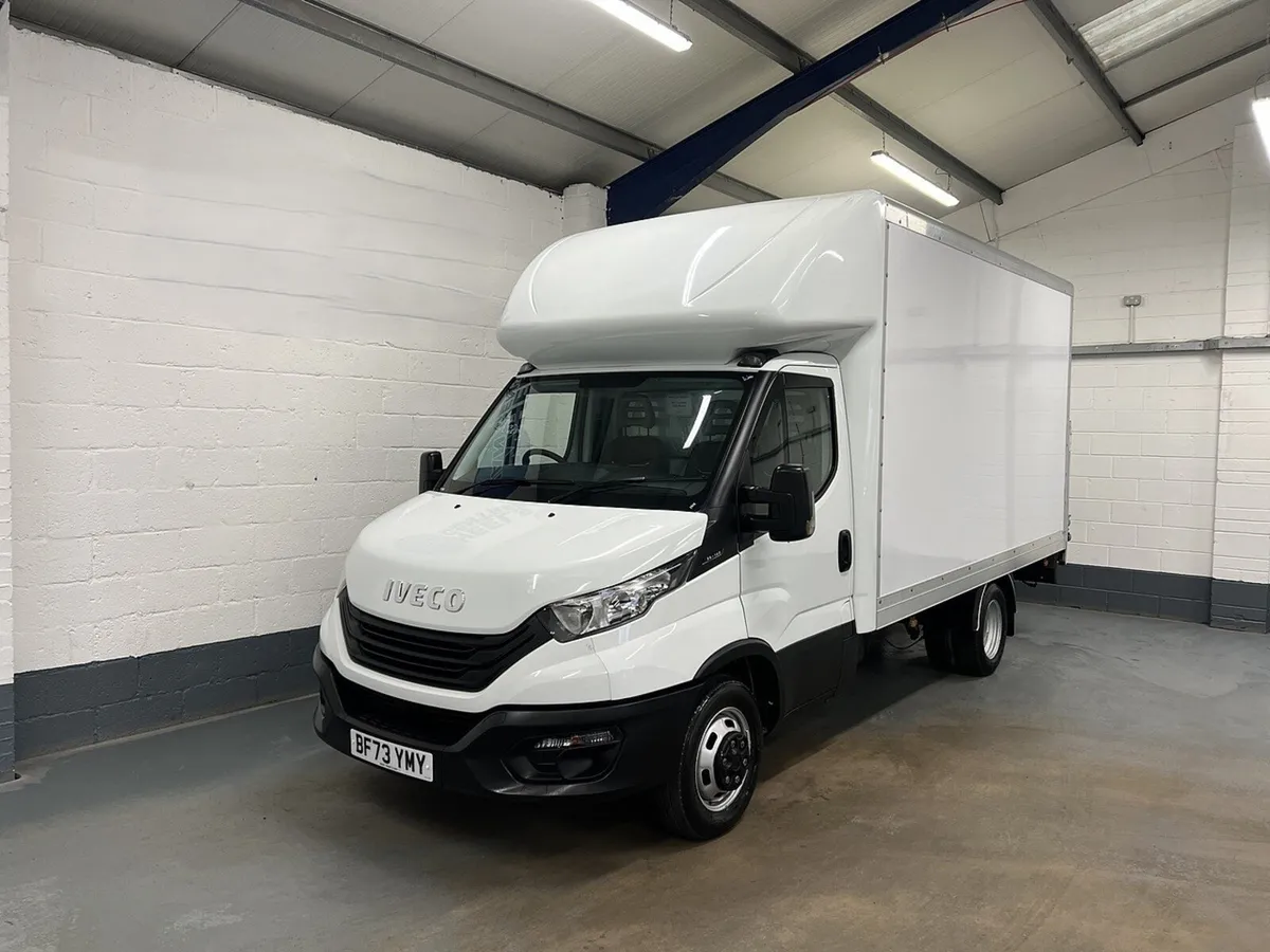 2023 Iveco Daily Luton Box Van - Image 3