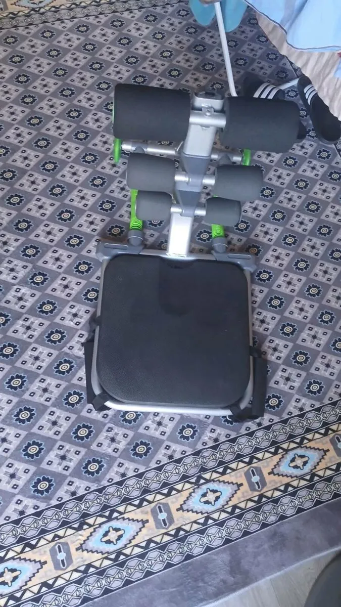 Total core Abs exercise machine - Image 2