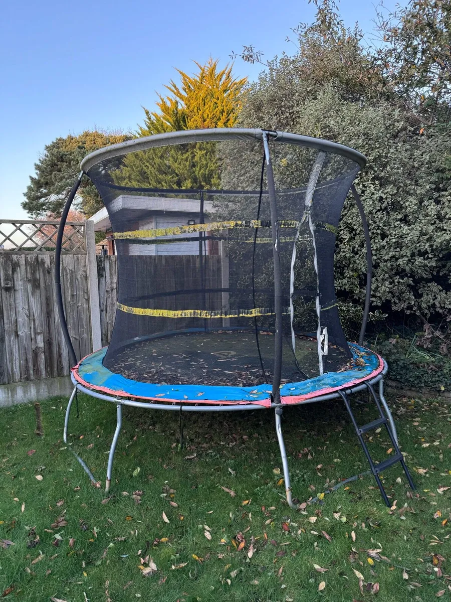 Trampoline - Image 2