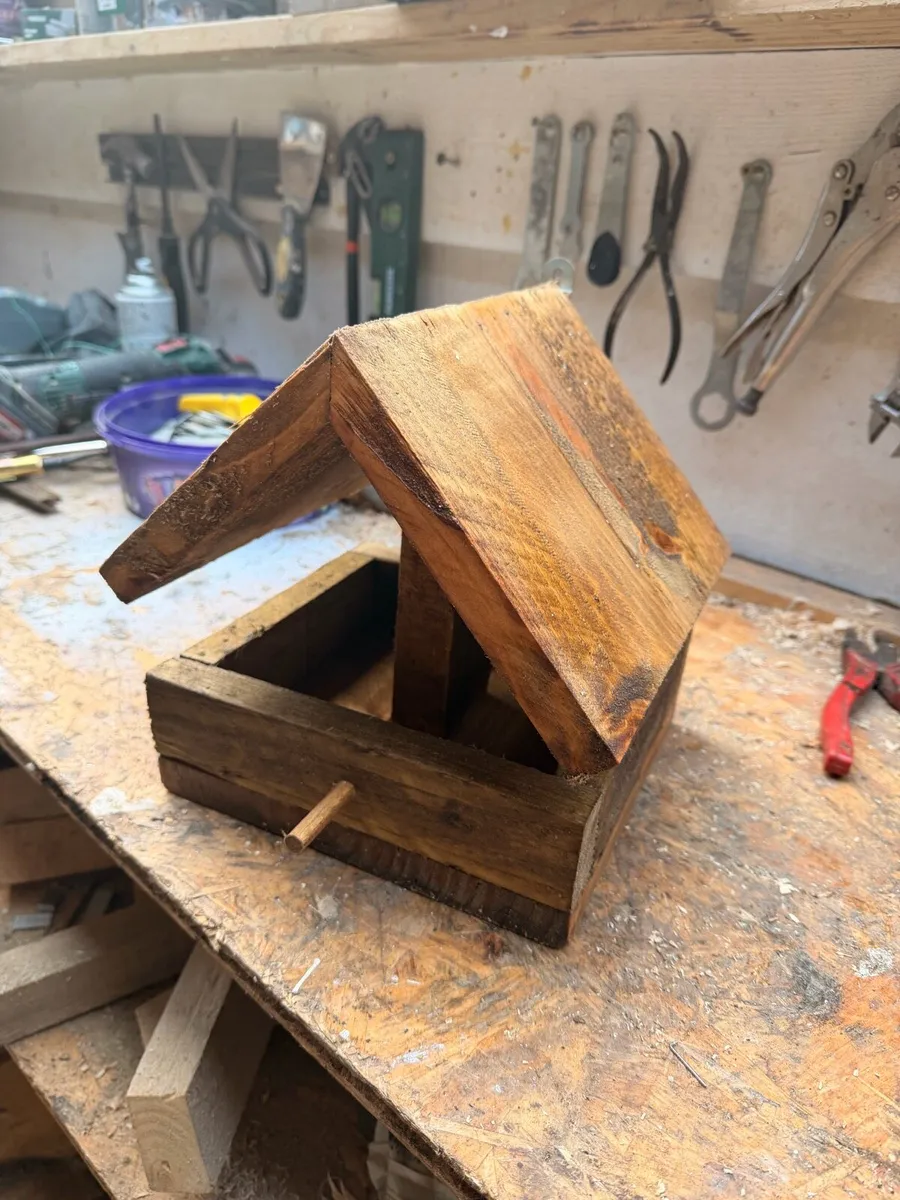 Bird table - Image 3