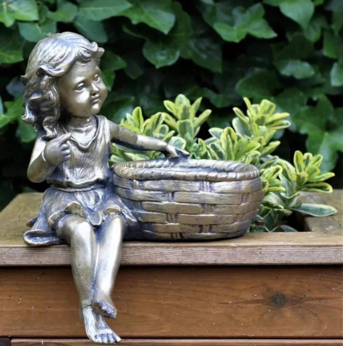 Garden Ornament Planters Bird Feeders Boy & Girl - Image 3