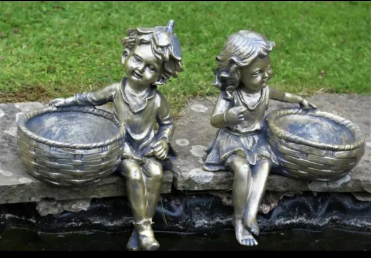 Garden Ornament Planters Bird Feeders Boy & Girl - Image 2