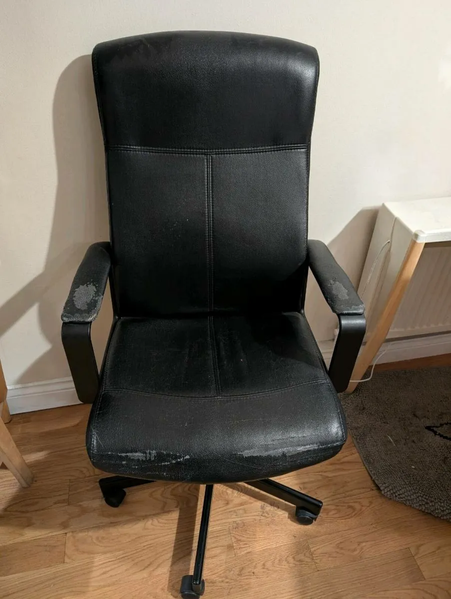 Office Chair (free) - Image 1