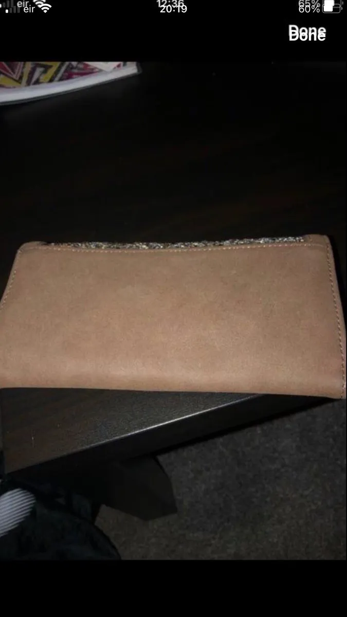 Ladies  purse €3 - Image 3